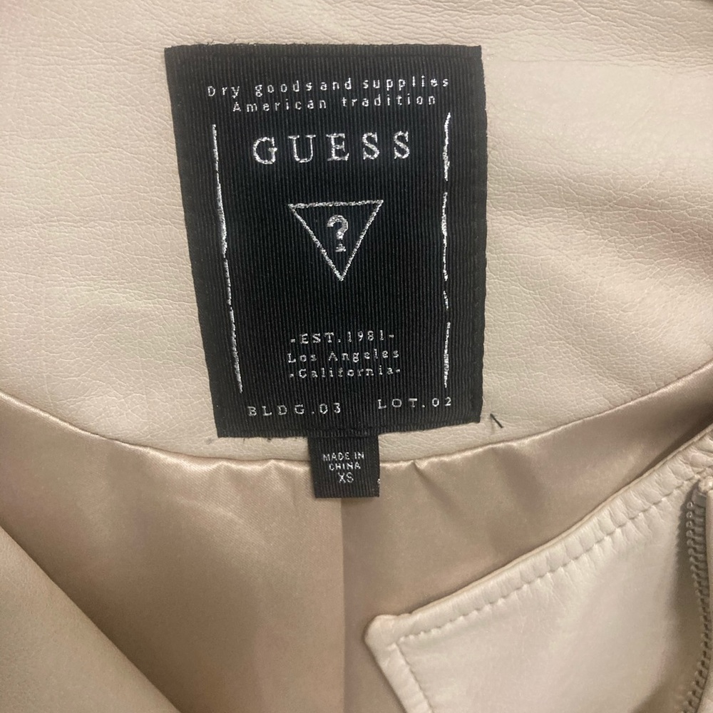 Guess jacket - Picture 3 of 3